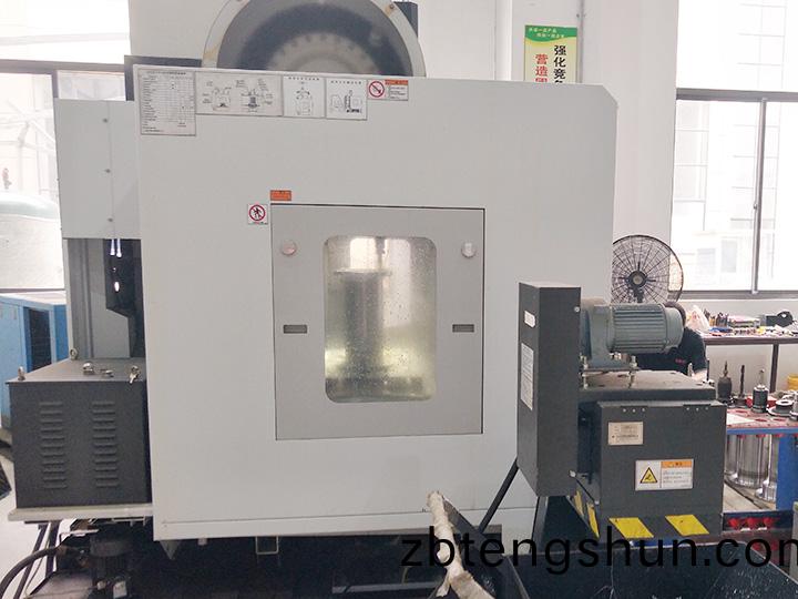 生産設(she)備(bei)